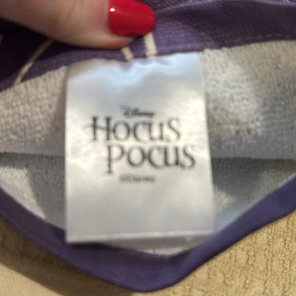 Hocus Pocus  Disney Halloween hand towels Set of 3 NEW